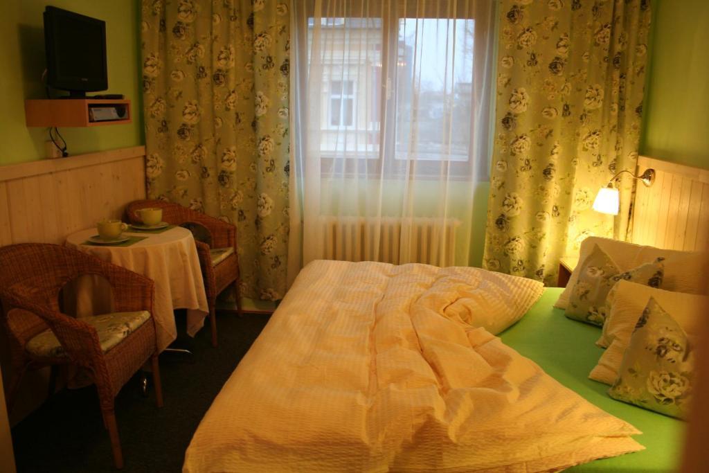 Hotel A.Dalia à Karlovy Vary Extérieur photo